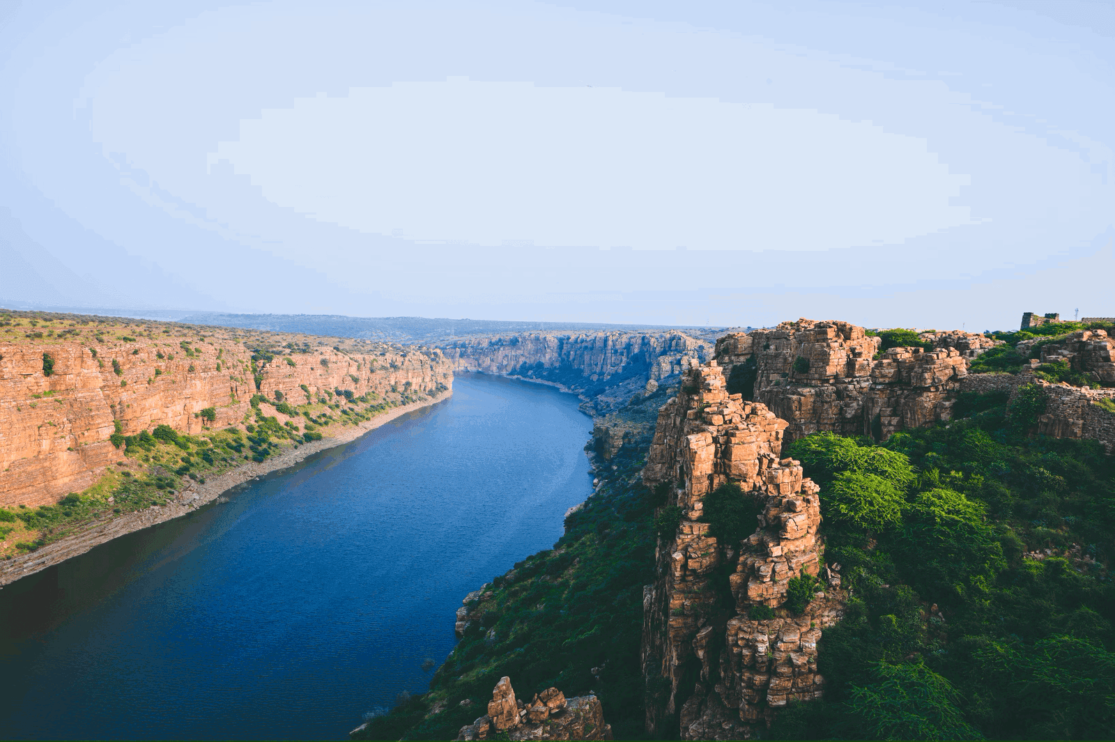 Gandikota & Belum Caves Tour