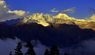 DARWA PASS TREK